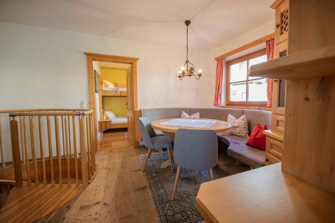 Sportpension Elisabeth Neustift im Stubaital Exterior photo
